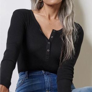 SPLENDID - NWT | Long Sleeve Thermal Henley